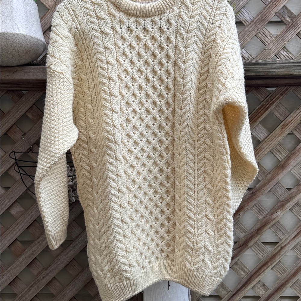 Wool Cable Knit Sweater. Highland Home. Made in Scotland. Medium Unisex.  NWT - Picture 13 of 13